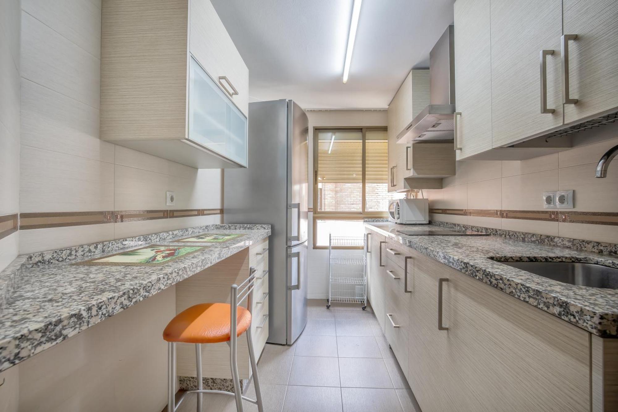 R & T Cordoba Center Apartamentos - Parking Экстерьер фото