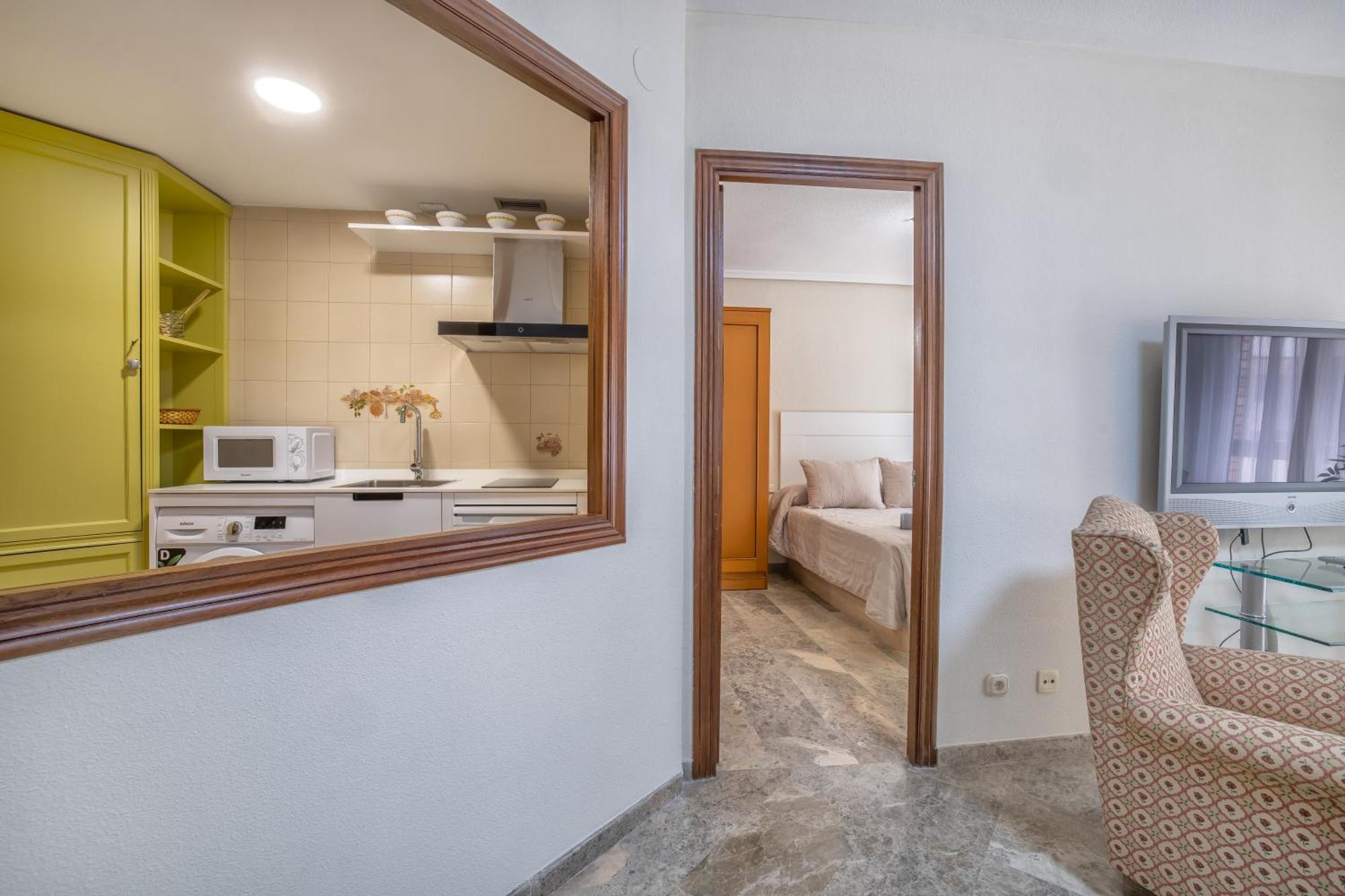 R & T Cordoba Center Apartamentos - Parking Экстерьер фото